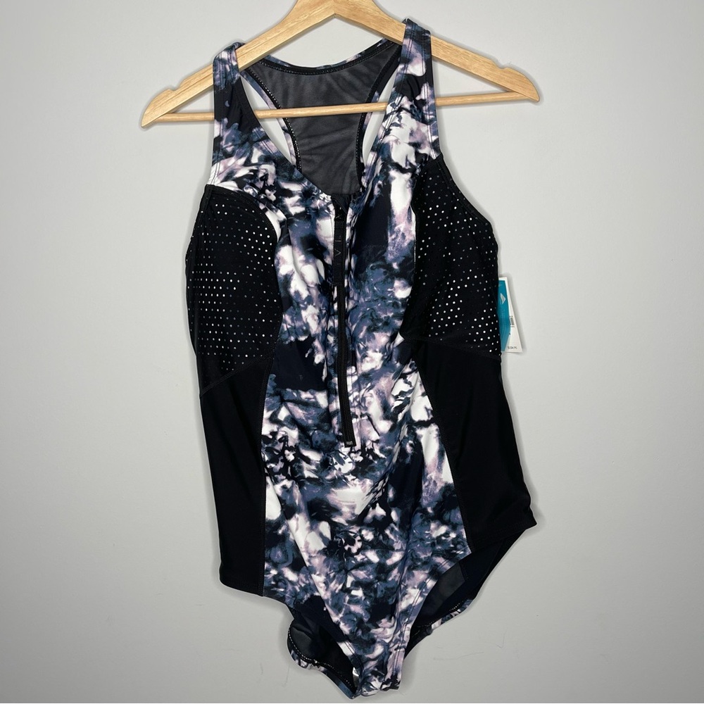 Women’s new Livi Active one piece bathing‎ suit swimsuit size 16